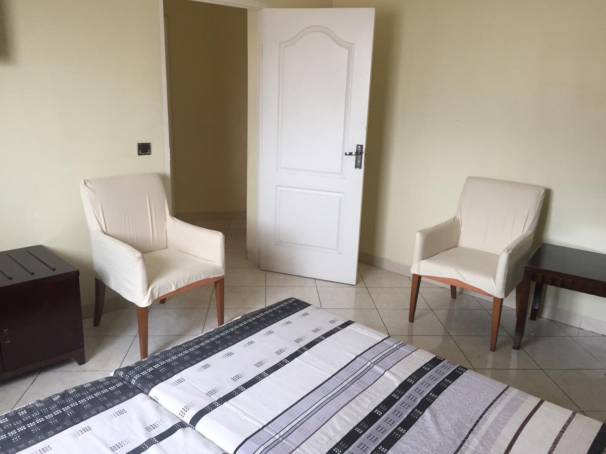 White Palace Hotel Antananarywa Zewnętrze zdjęcie