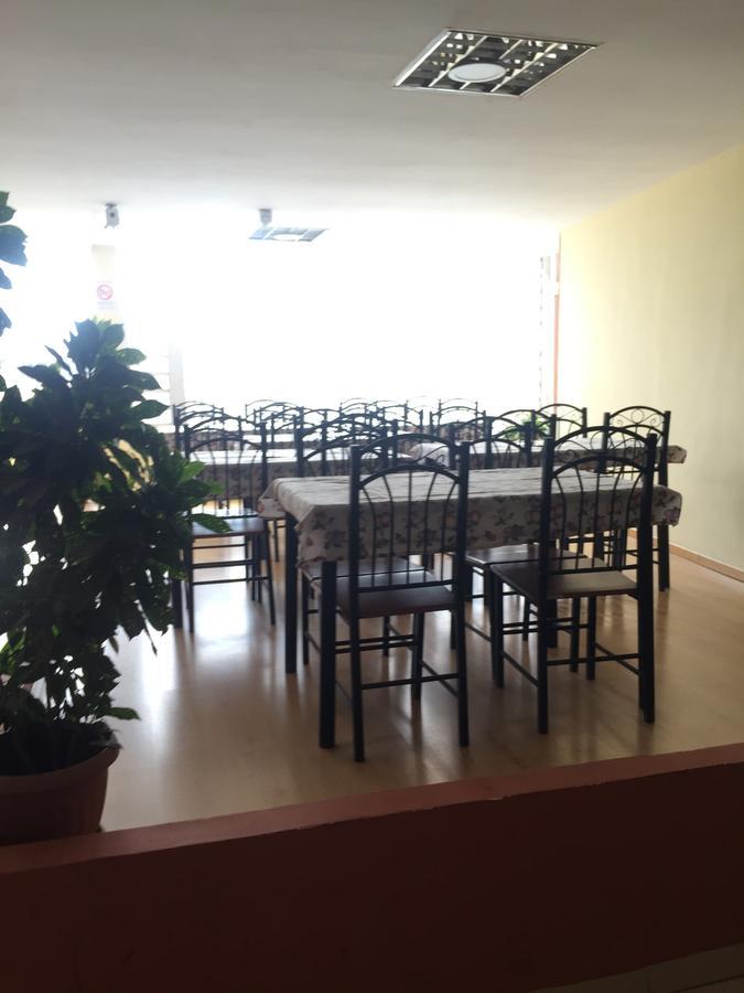 White Palace Hotel Antananarywa Zewnętrze zdjęcie